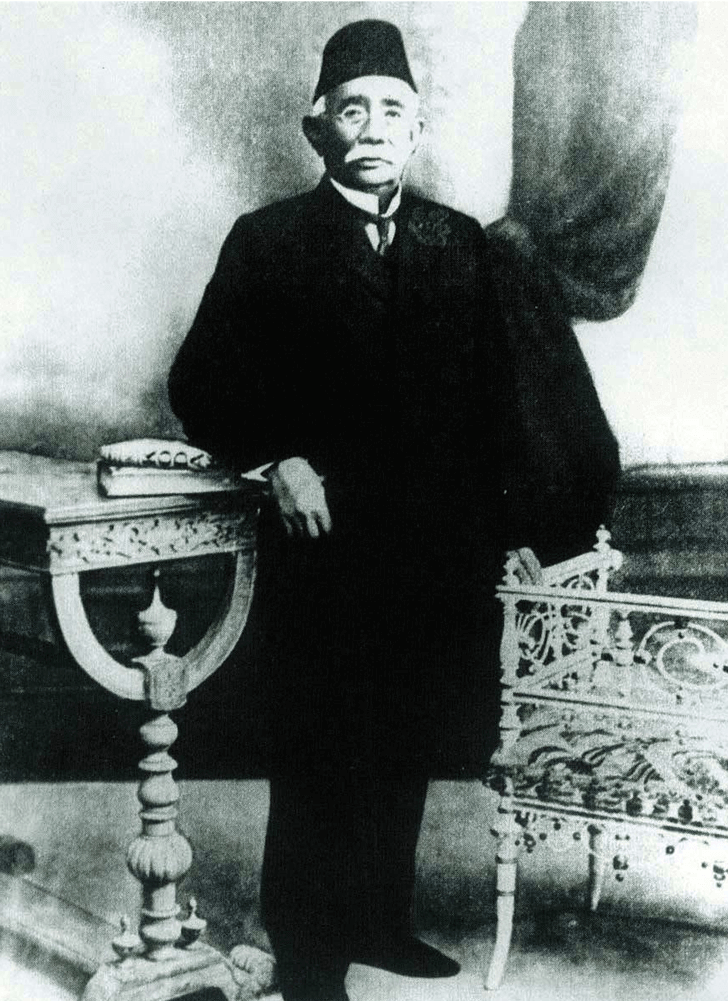 Menteri Besar Pertama,Dato' Jaafar Haji Muhammad (1886 - Julai 1920)