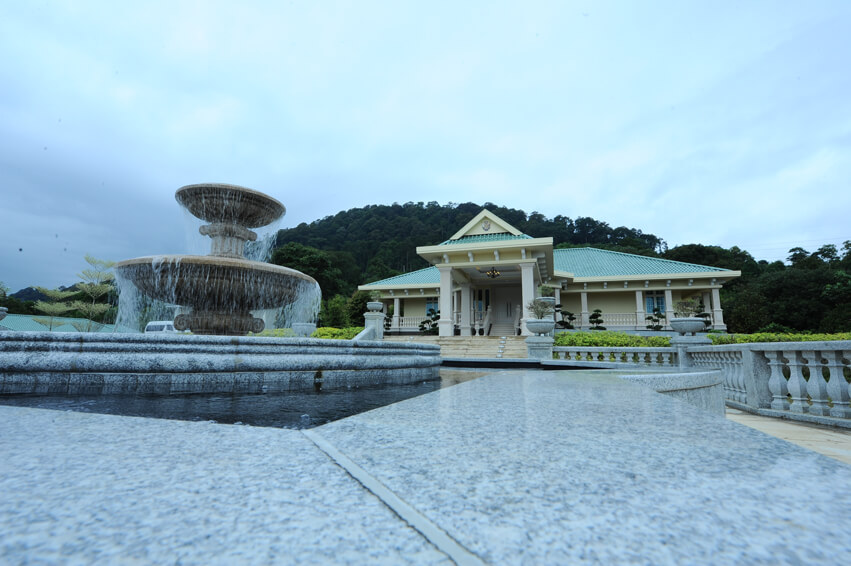 Rumah-Tempat-Datang-Datang-(Istana-Batu-Pahat)-(1)