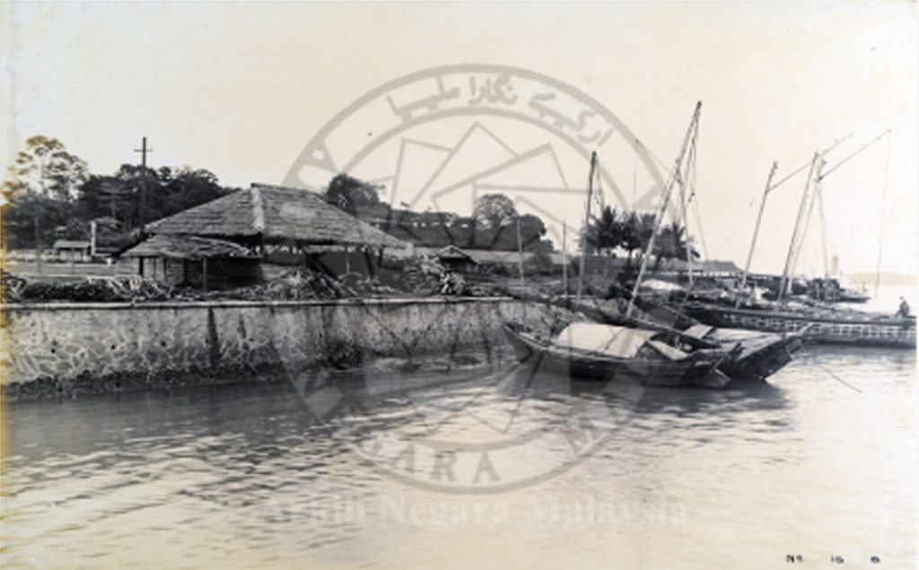 Jeti-Feri-Penumpang-Muara-Sungai-Segget-2